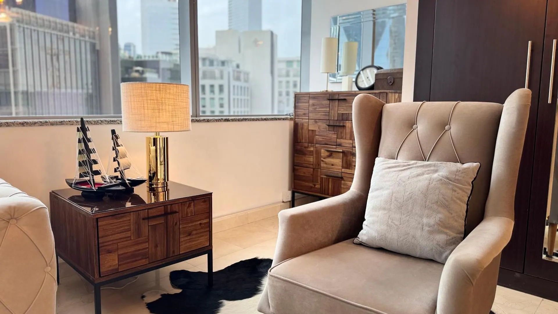 Ashri Stylish African-Inspired Studio In Difc Dubai