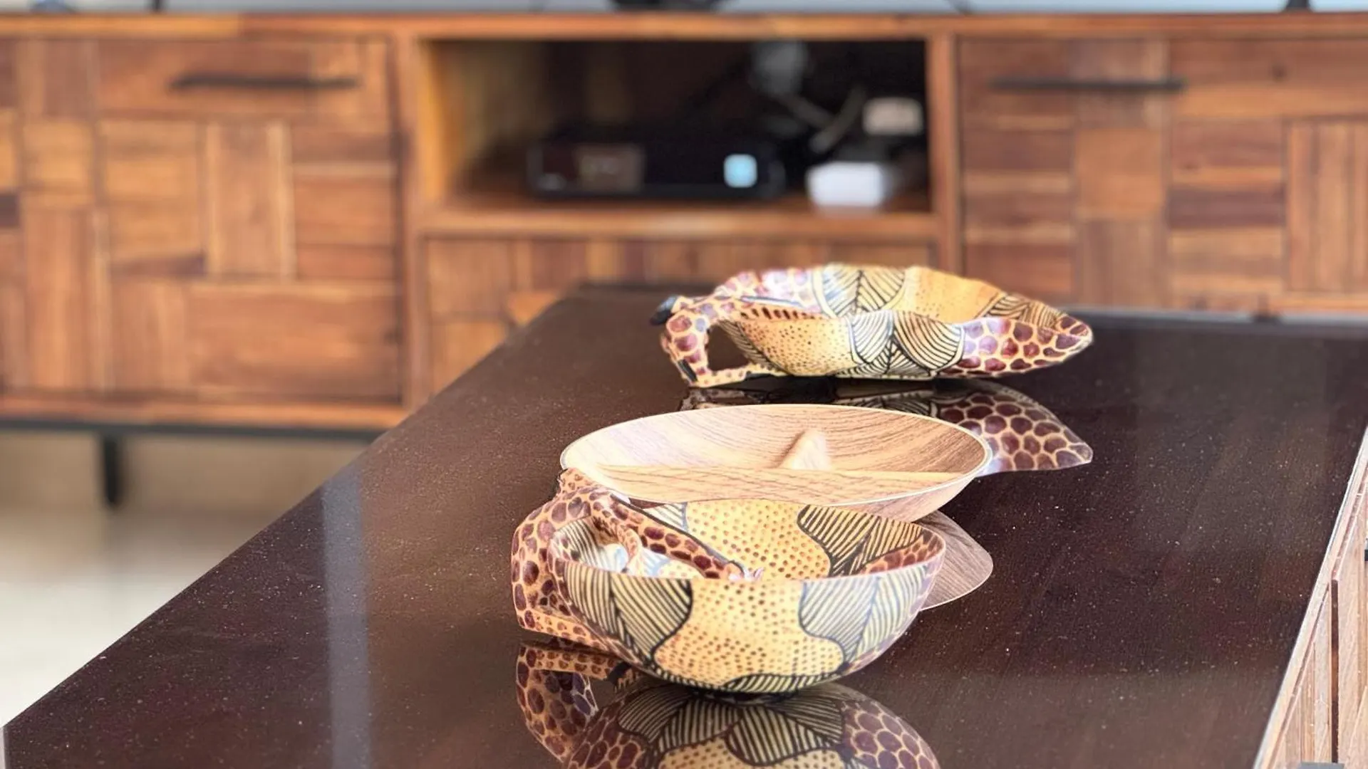 Apartment Ashri Stylish African-Inspired Studio In Difc Dubai