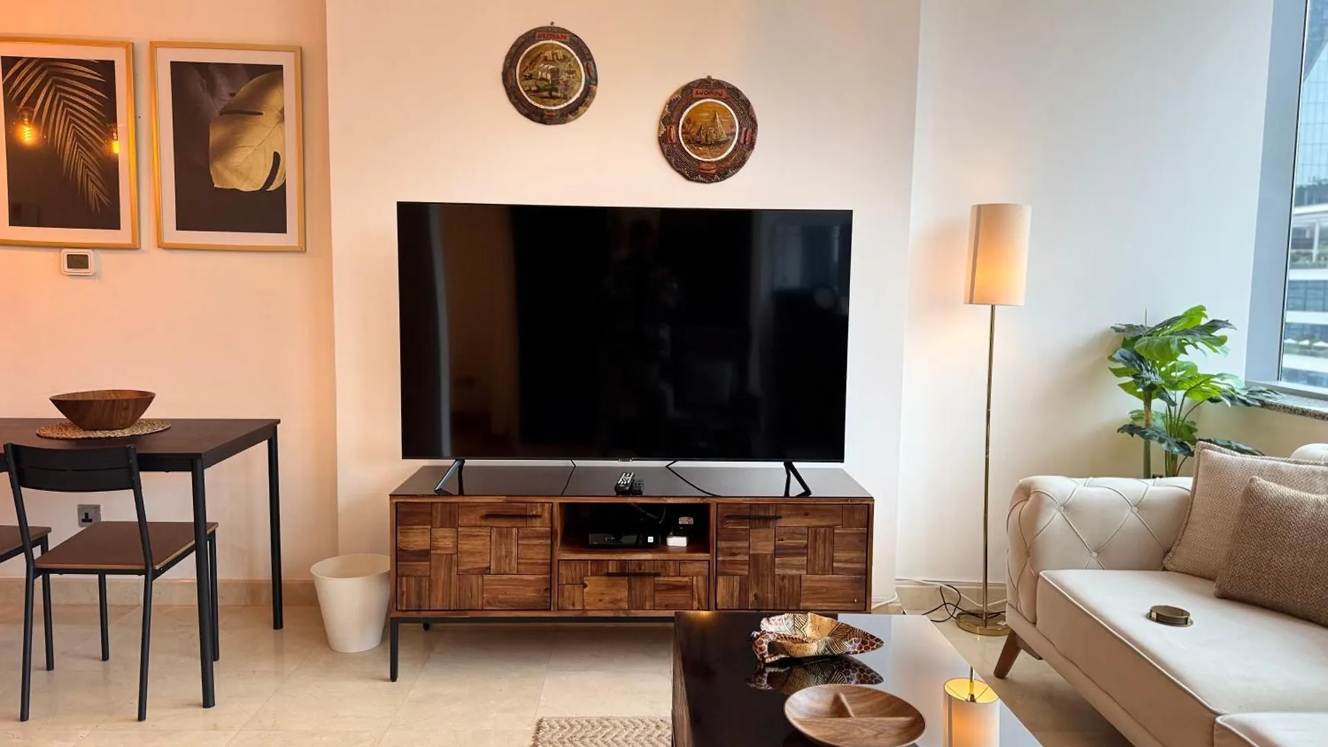 Apartment Ashri Stylish African-Inspired Studio In Difc Dubai United Arab Emirates