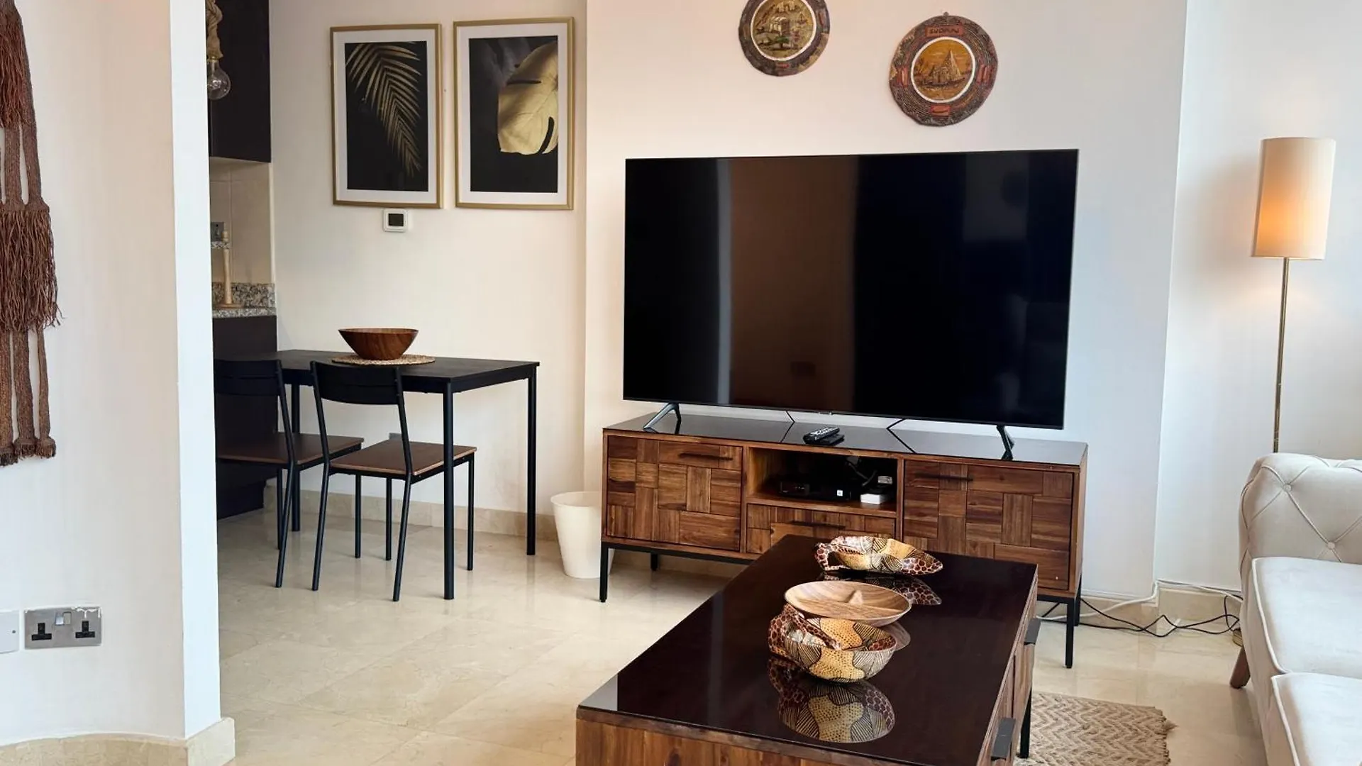 Ashri Stylish African-Inspired Studio In Difc Dubai 0*,  United Arab Emirates
