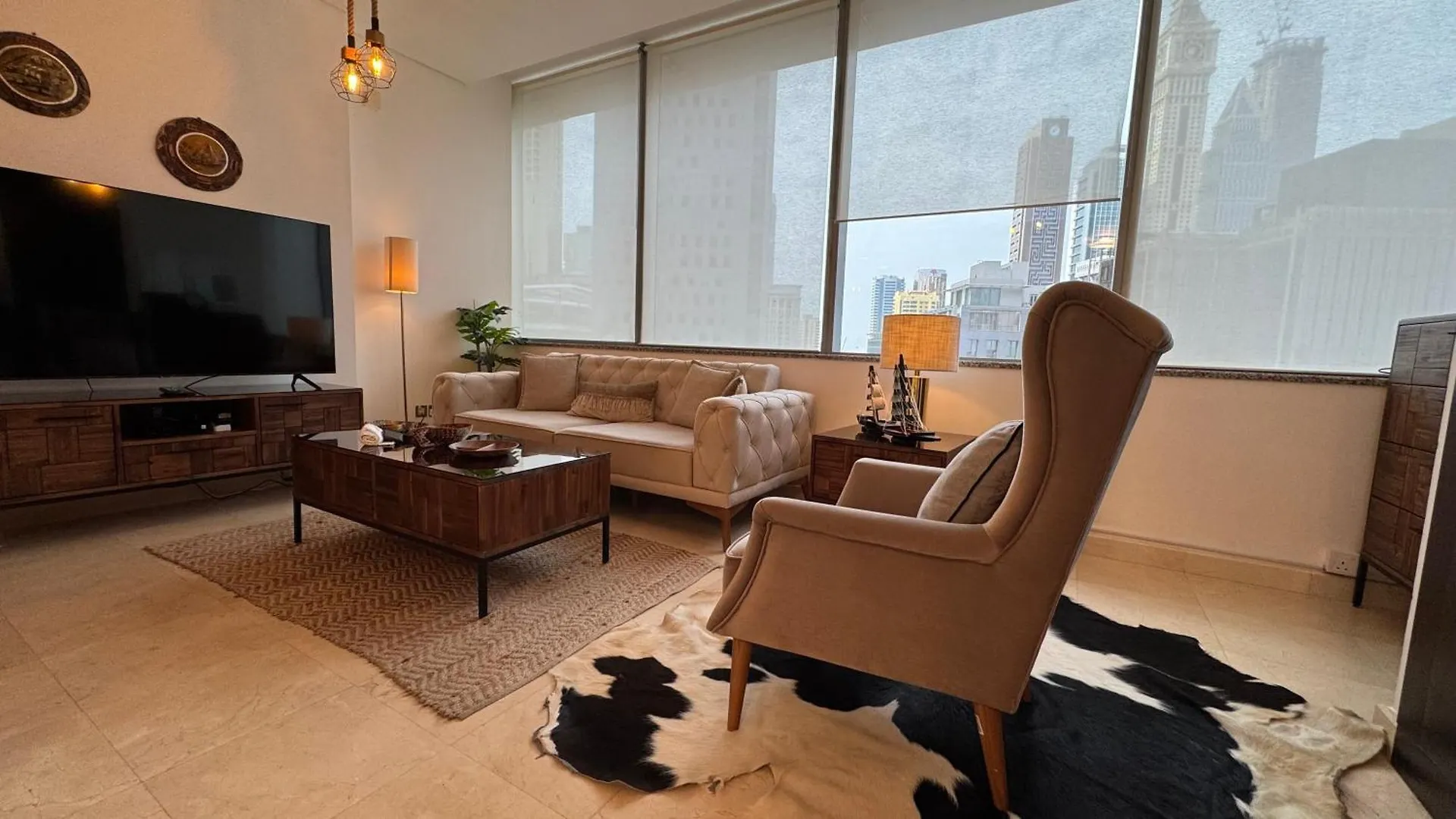 Ashri Stylish African-Inspired Studio In Difc Dubai