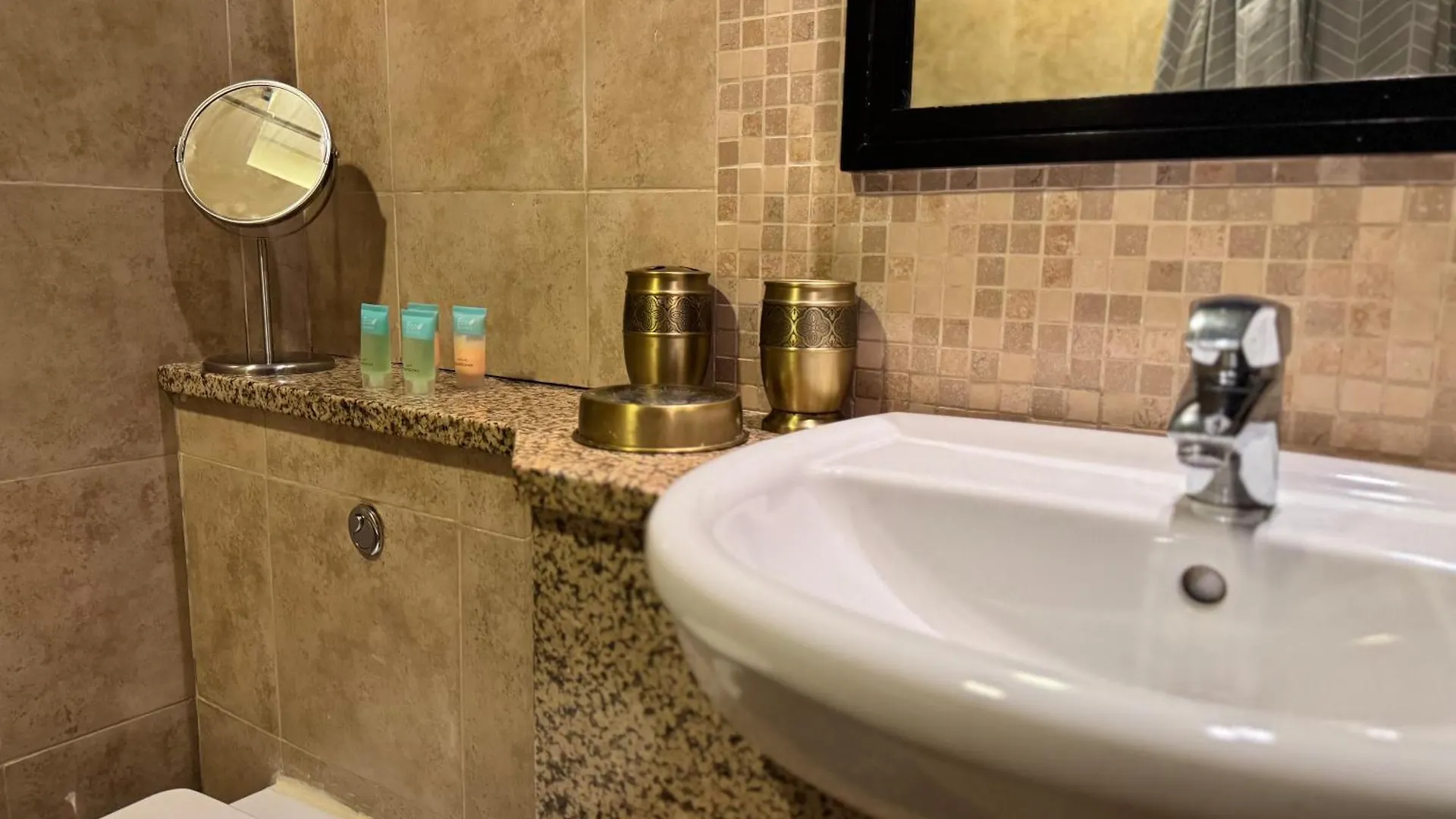 Apartment Ashri Stylish African-Inspired Studio In Difc Dubai United Arab Emirates